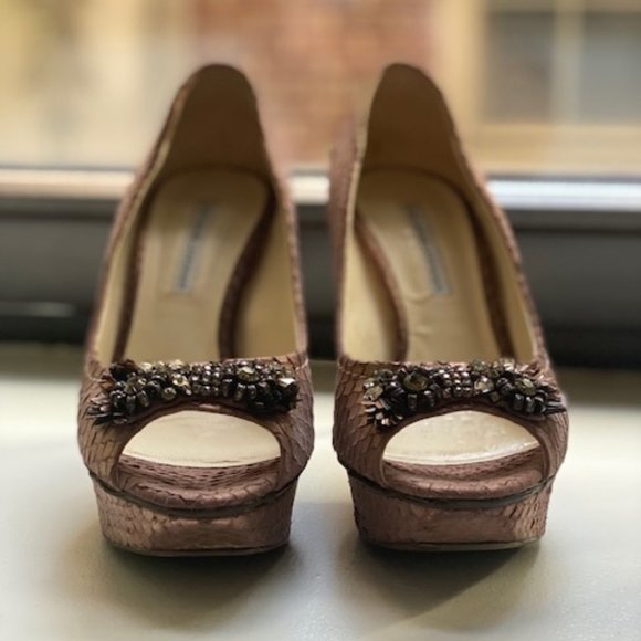 Vera Wang Lavendar Jeweled Platform Pumps - Picture 4 of 7